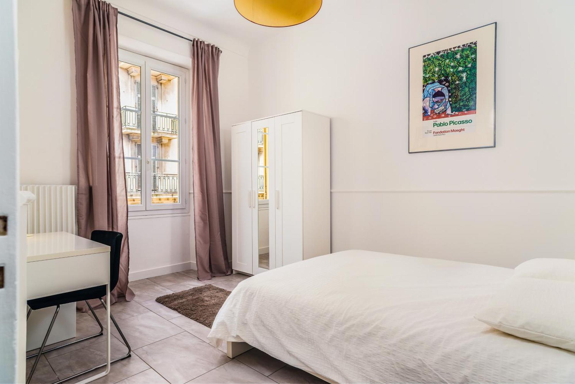 Apartamento Modern 2-bedroom Center *